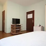 By The Sea Punat, Krk - 24848 게스트하우스 3*